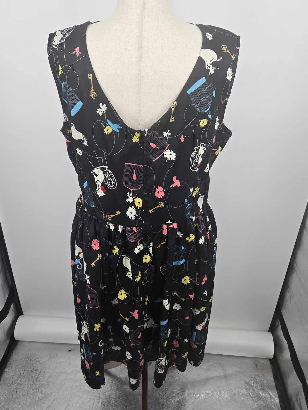 Lindy Bop Daria Black Birdcage Print Fit & Flare Retro Dress Size 20 (6992) - Picture 2 of 6
